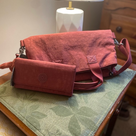NWT Kipling Purse and Wallet Set. - Picture 5 of 8